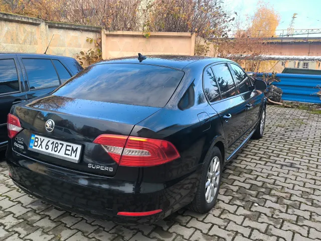 Skoda Superb - фото 5