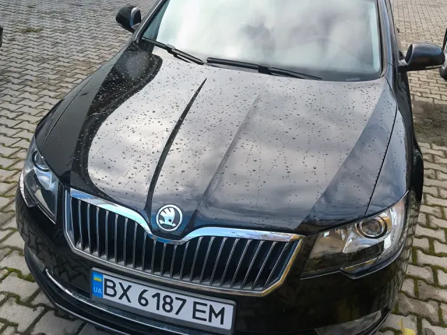 Skoda Superb - фото 2