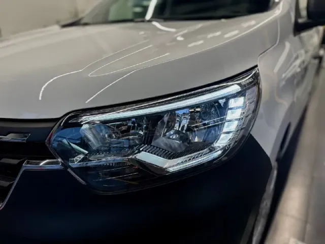 Renault Express - фото 5