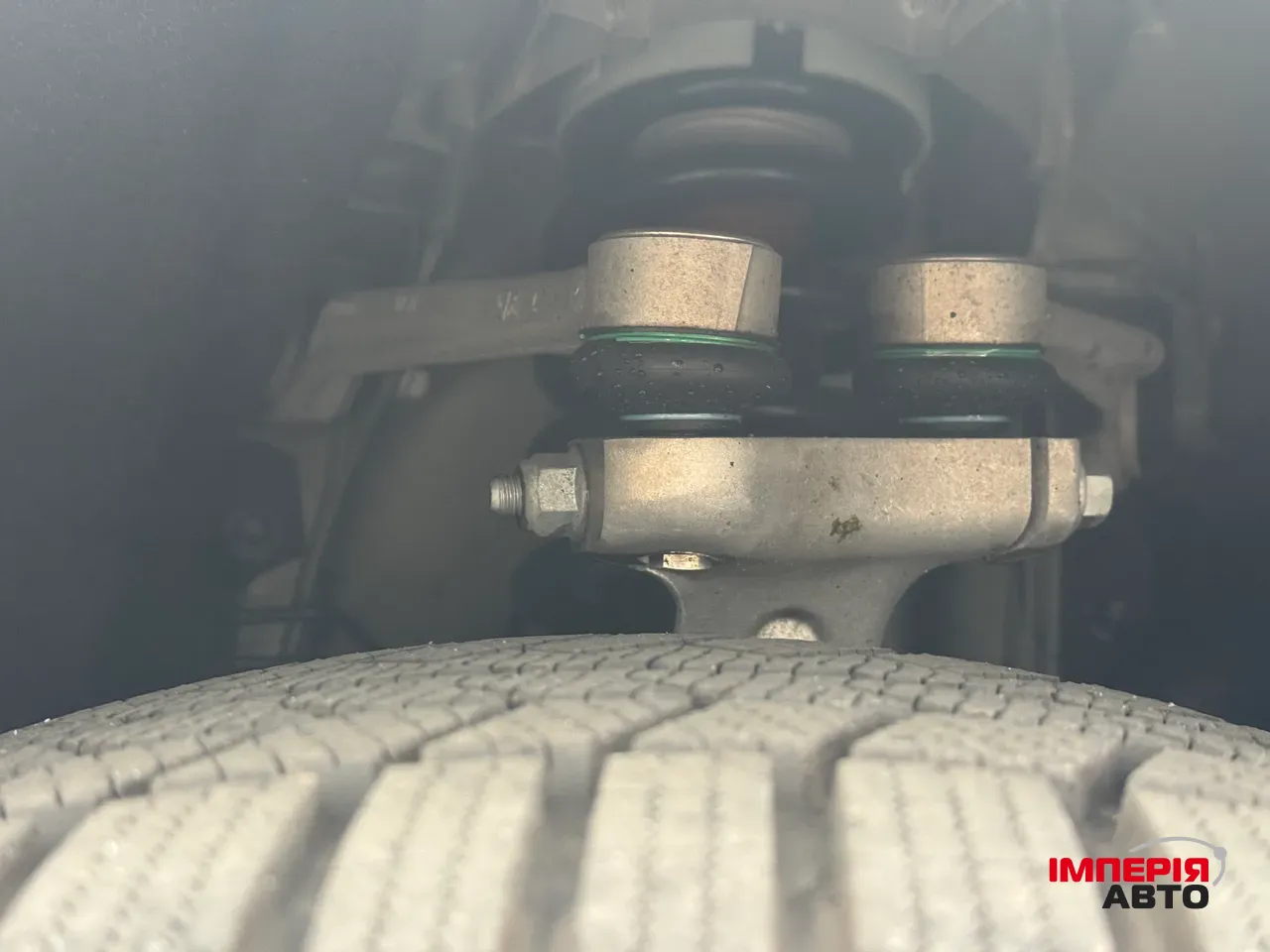 Audi Q8 - фото 12