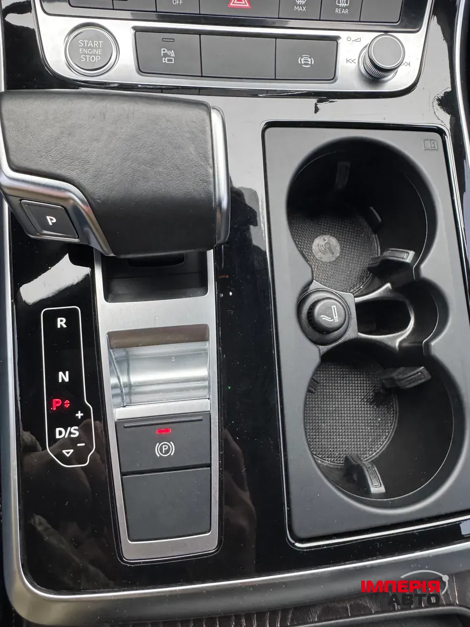 Audi Q8 - фото 17