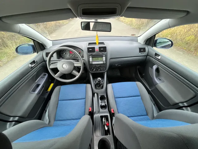 Volkswagen Golf 2005, Рівне, $5 700 - зображення 3
