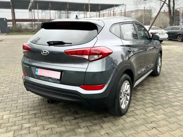 Hyundai Tucson - фото 4