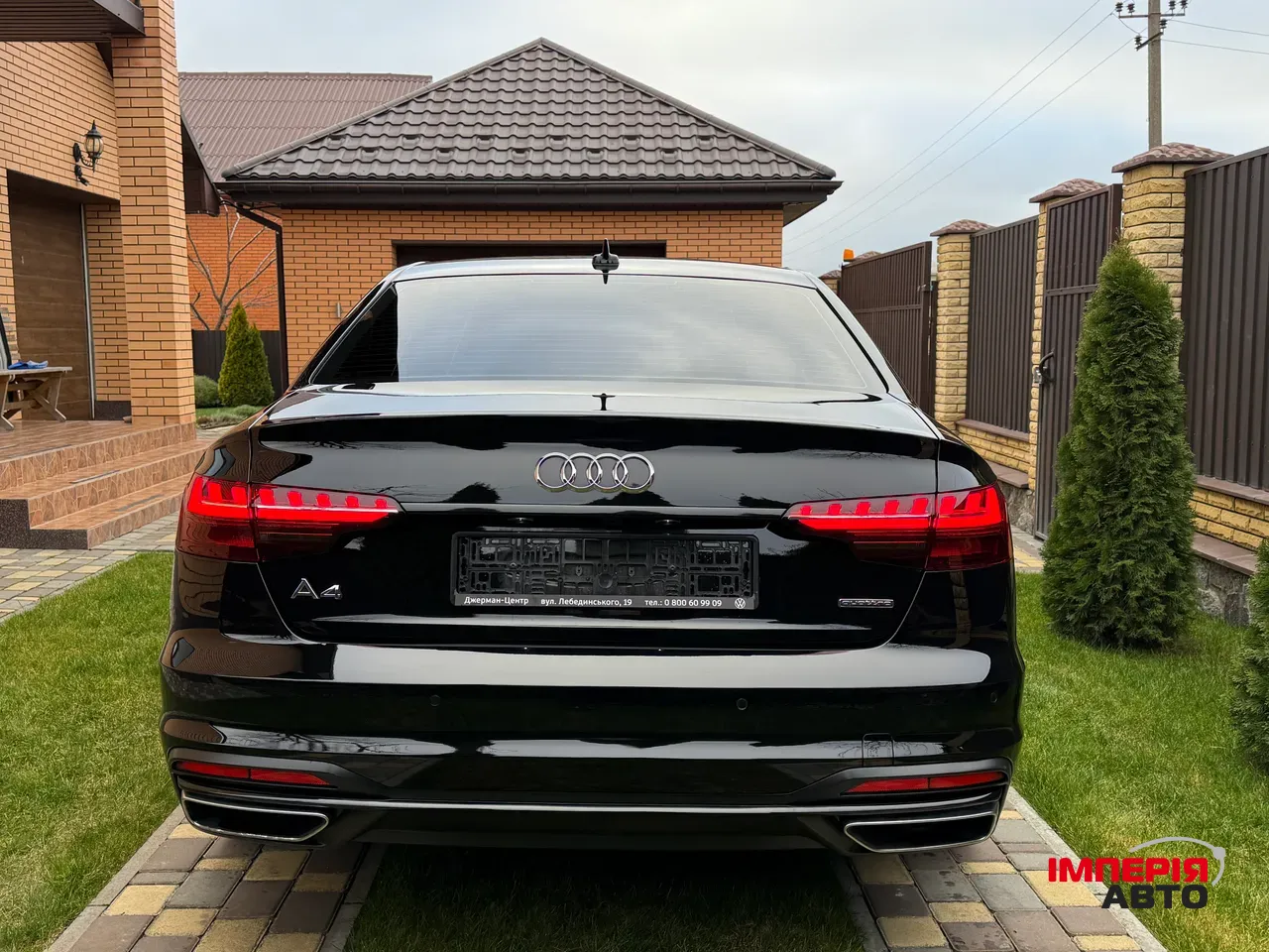 Audi A4 - фото 5