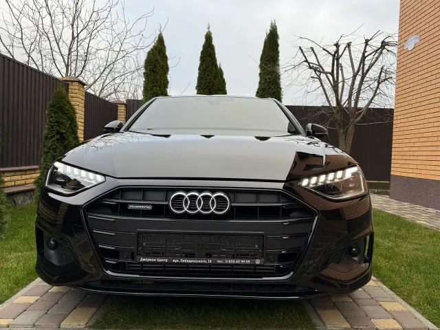 Audi A4 - фото 3