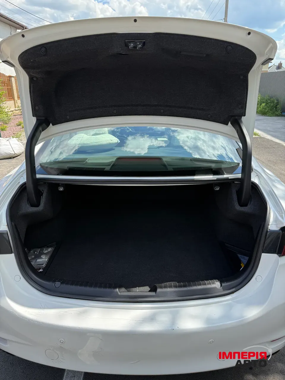 Mazda 6 - фото 7