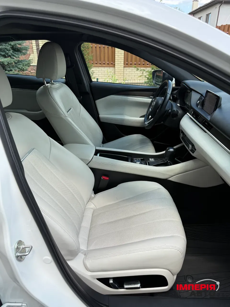 Mazda 6 - фото 15