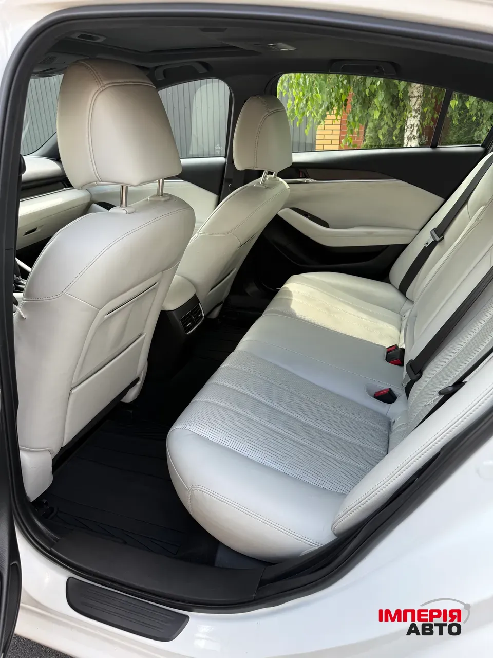 Mazda 6 - фото 10