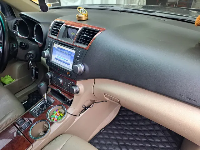 Toyota Highlander - фото 5