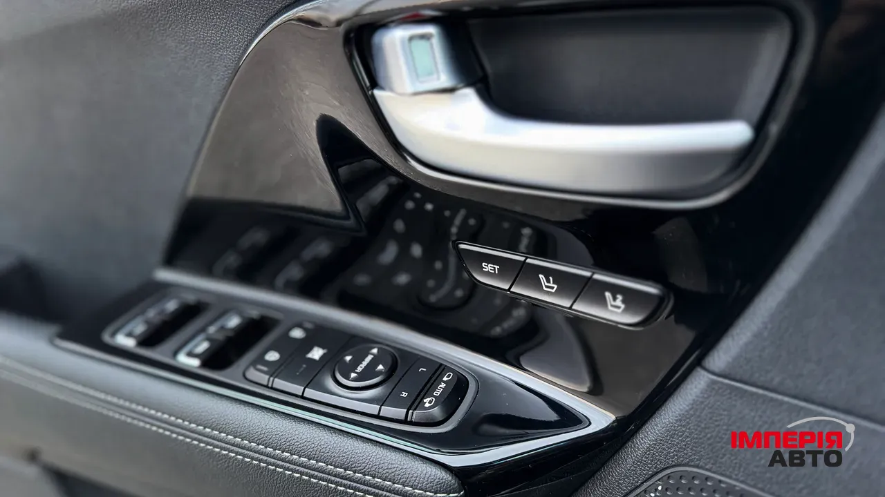 Kia Niro - фото 18