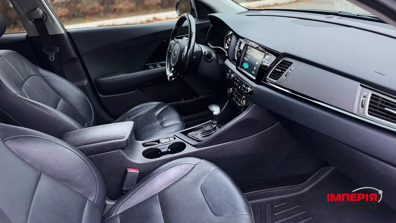 Kia Niro - фото 13