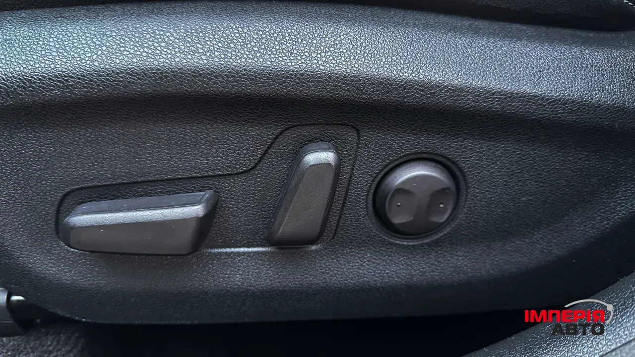 Kia Niro - фото 24