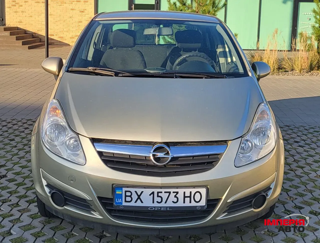Opel Corsa - фото 3