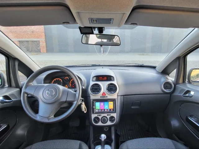 Opel Corsa - фото 4