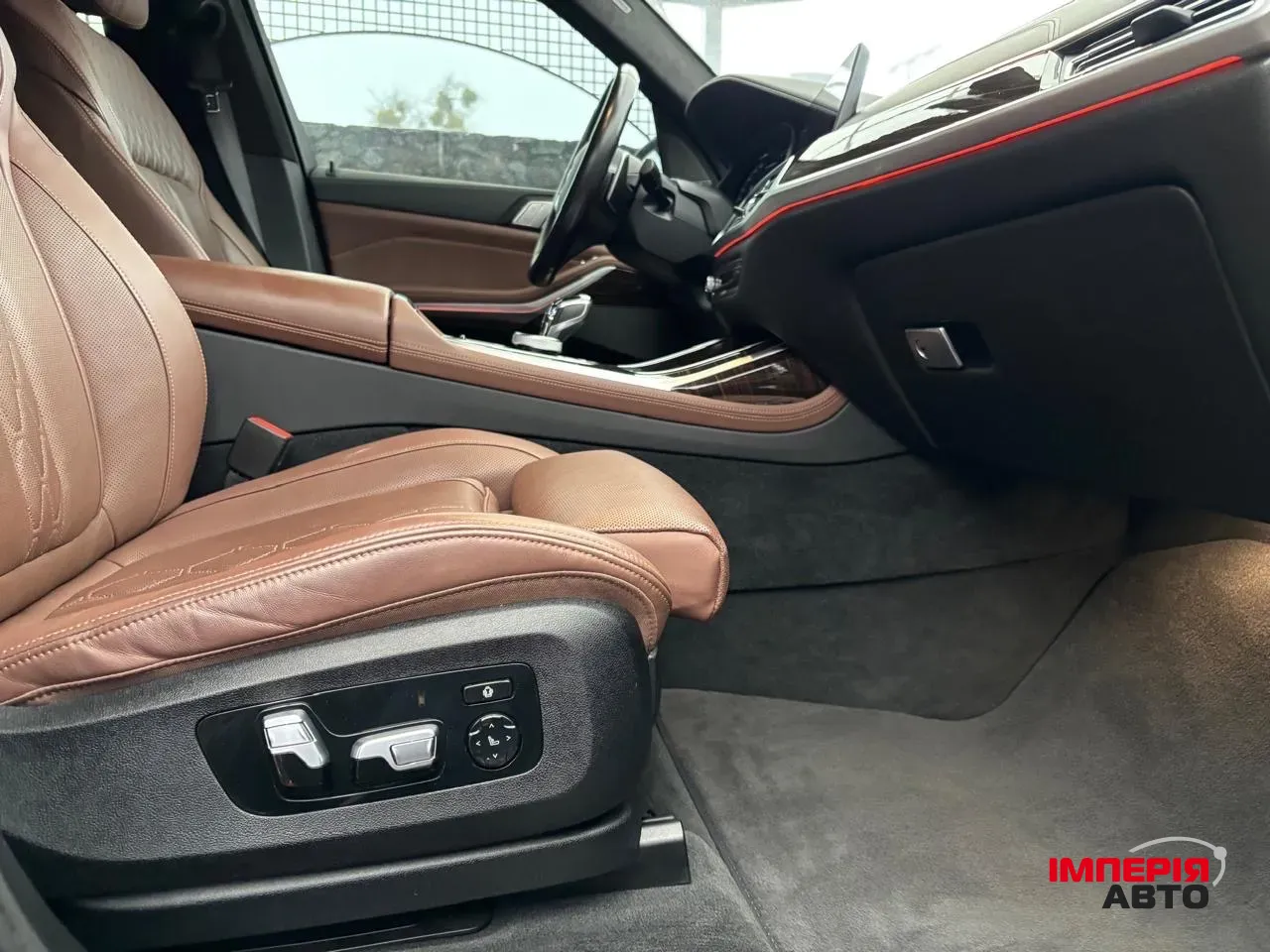 BMW X7 - фото 12