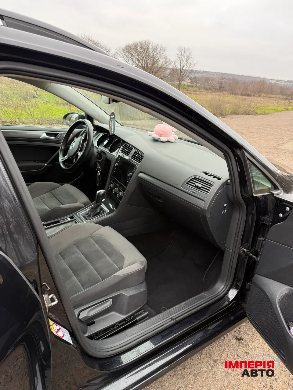 Volkswagen Golf - фото 12