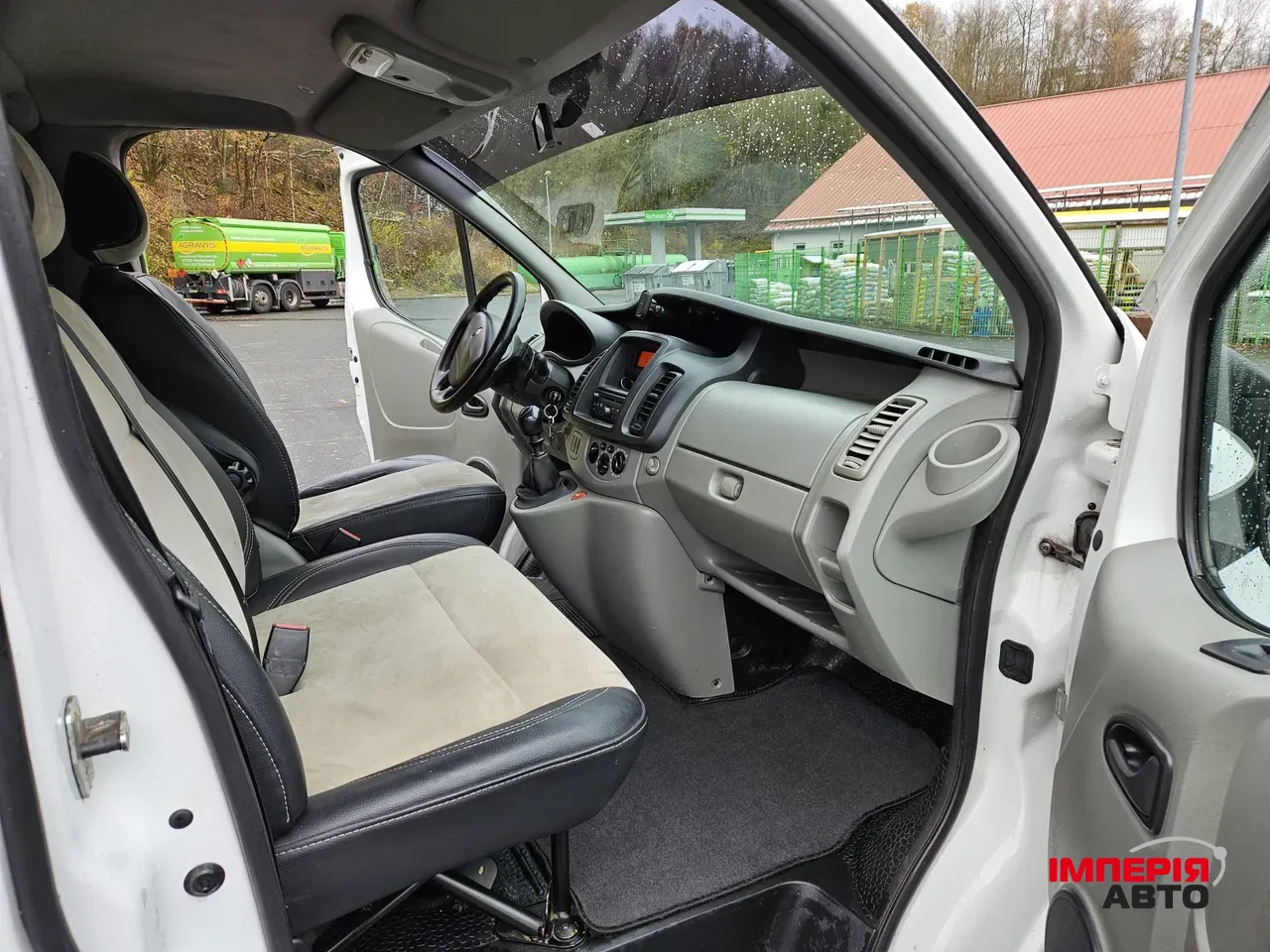 Renault Trafic - фото 3