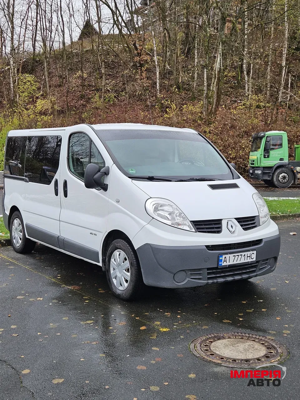 Renault Trafic - фото 10