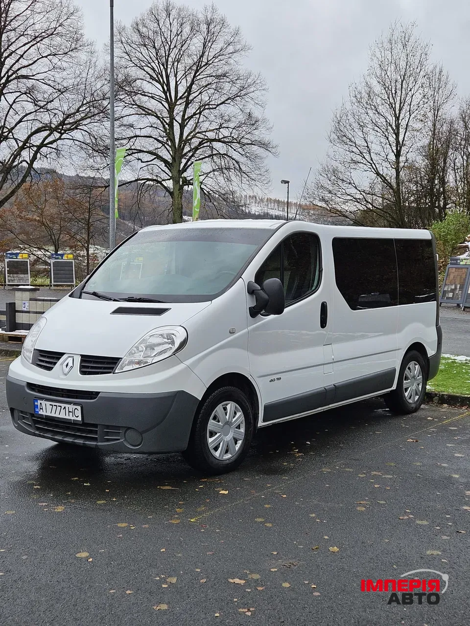 Renault Trafic - фото 5