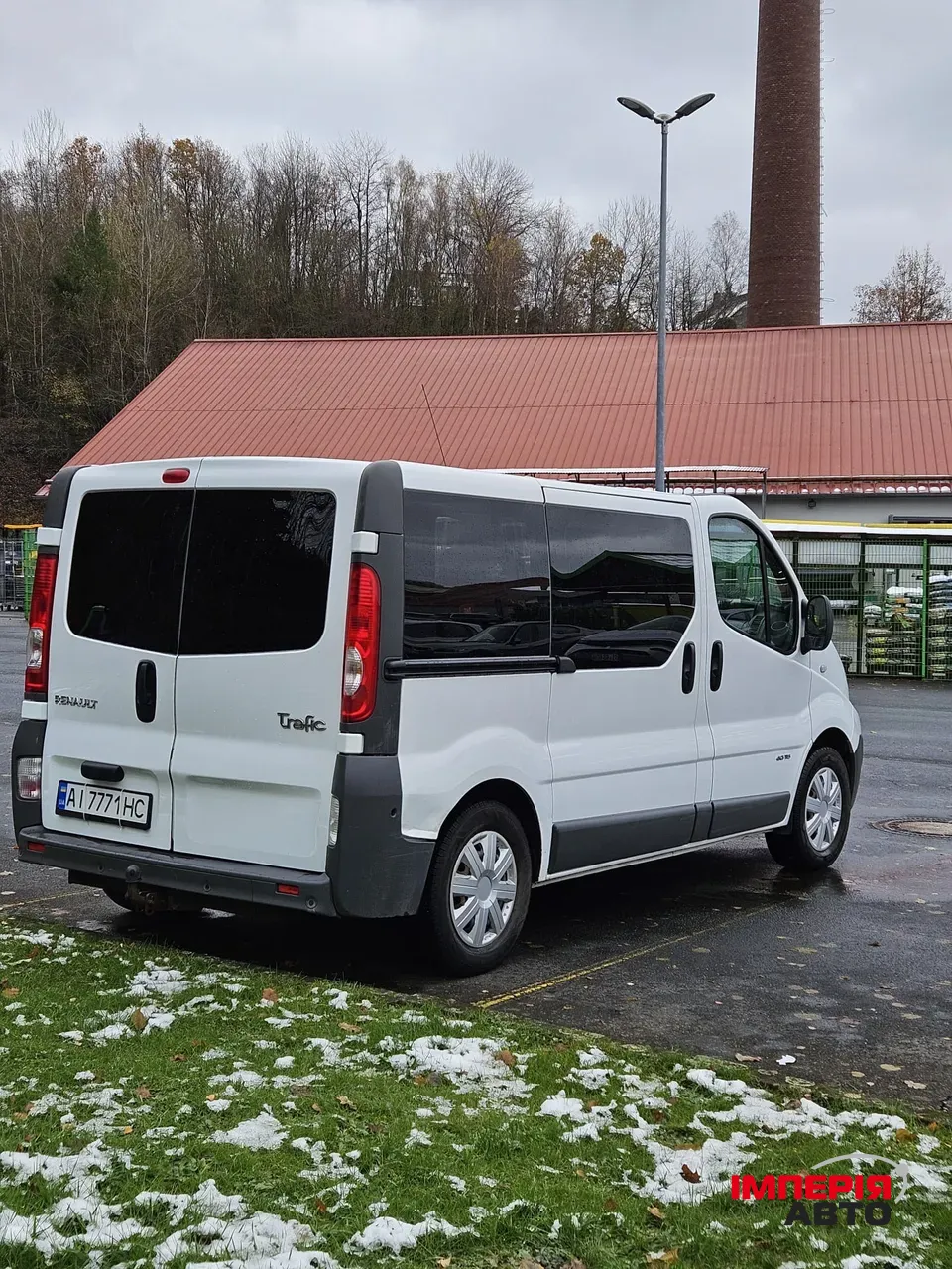 Renault Trafic - фото 4