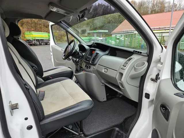 Renault Trafic - фото 3