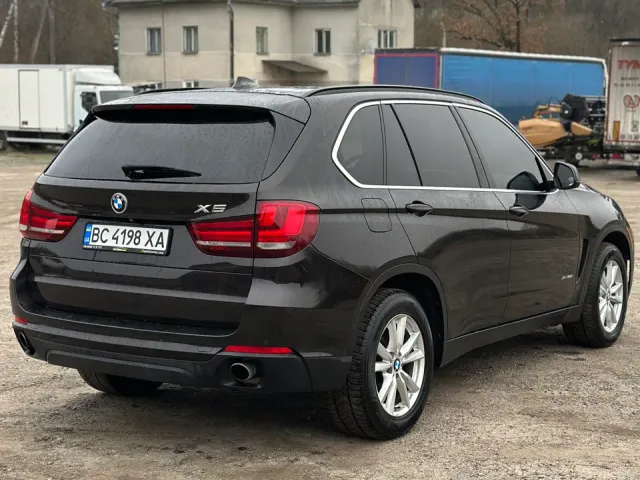 BMW X5 - зображення 4