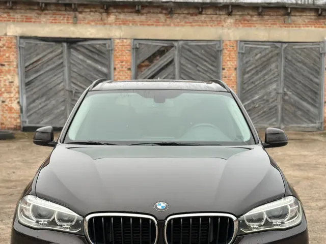 BMW X5 - зображення 1
