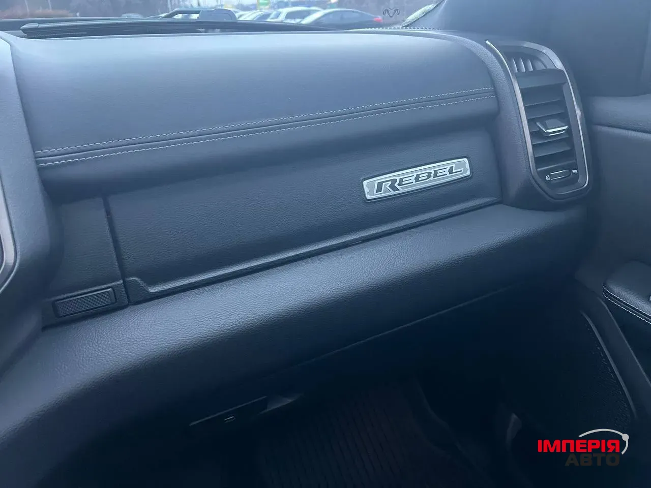 Dodge RAM - фото 9