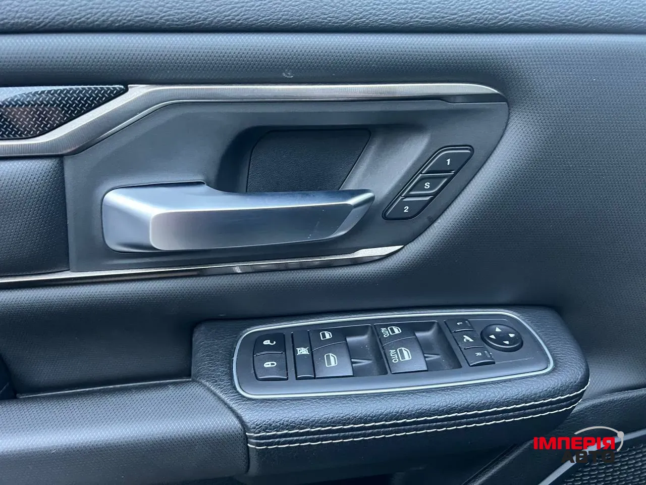 Dodge RAM - фото 18