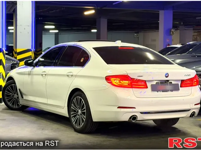 BMW 5 серії - фото 4