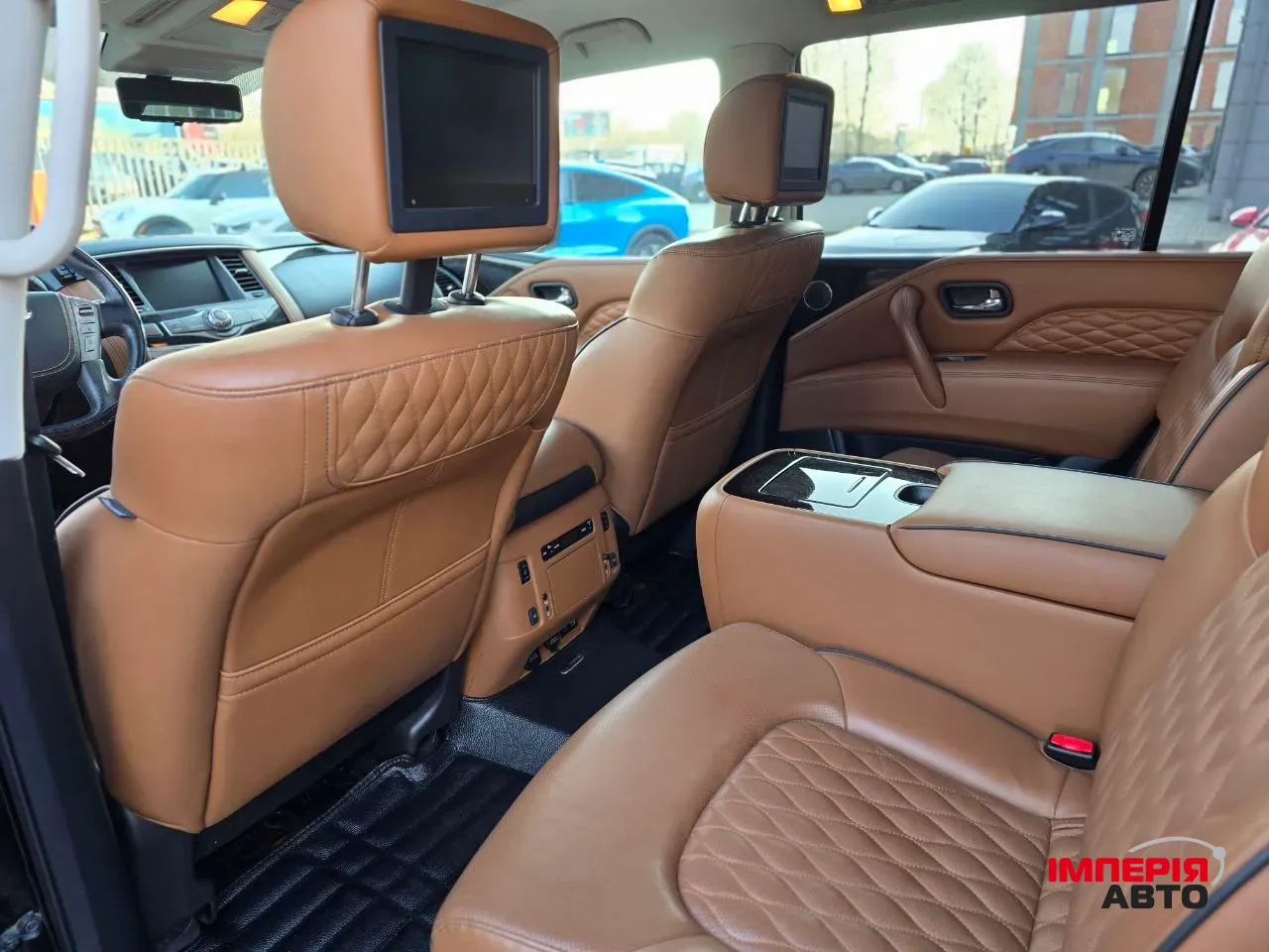 Infiniti QX80 - фото 15