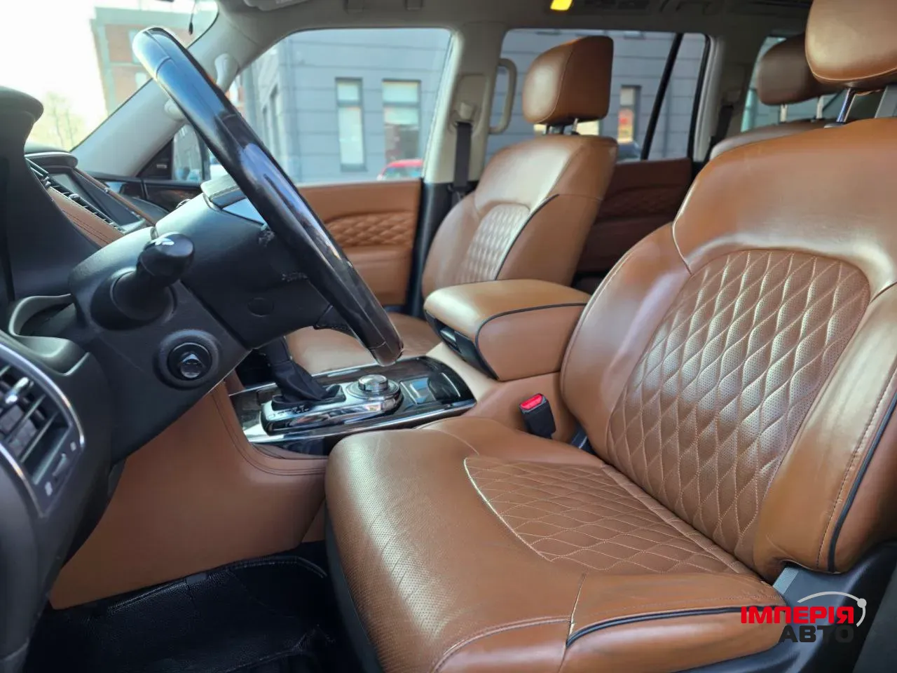 Infiniti QX80 - фото 11