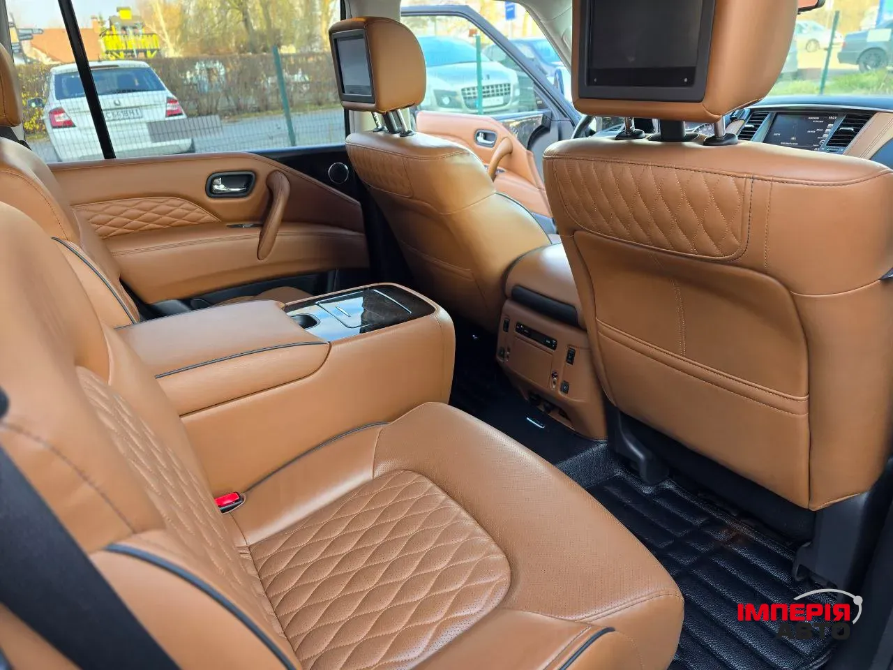 Infiniti QX80 - фото 22