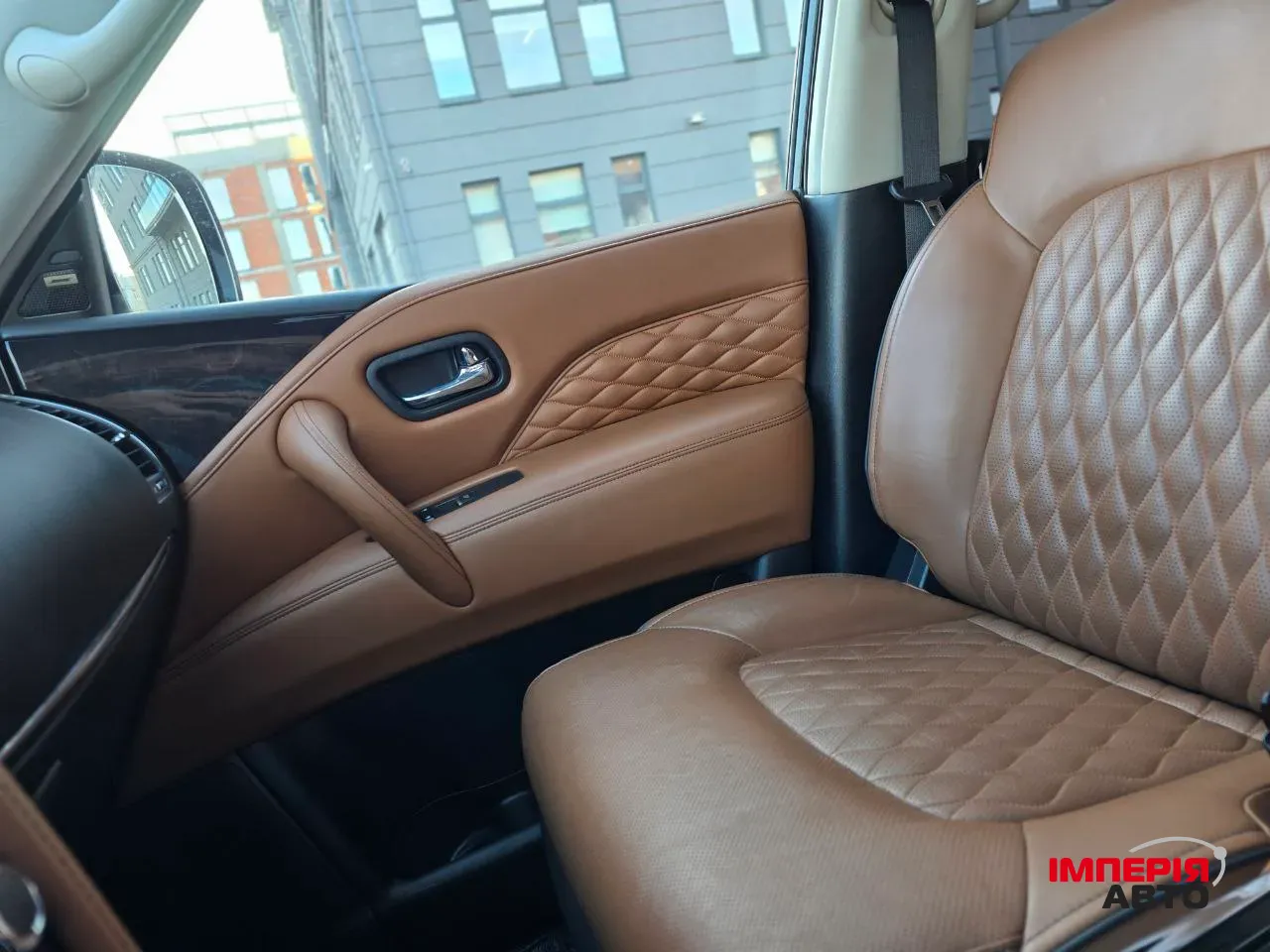 Infiniti QX80 - фото 33