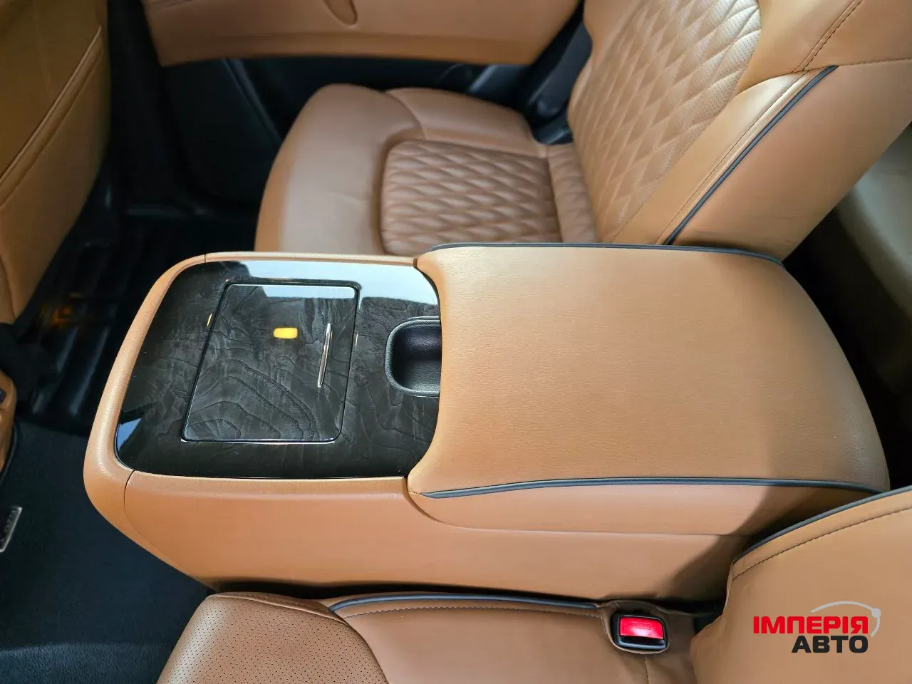 Infiniti QX80 - фото 18