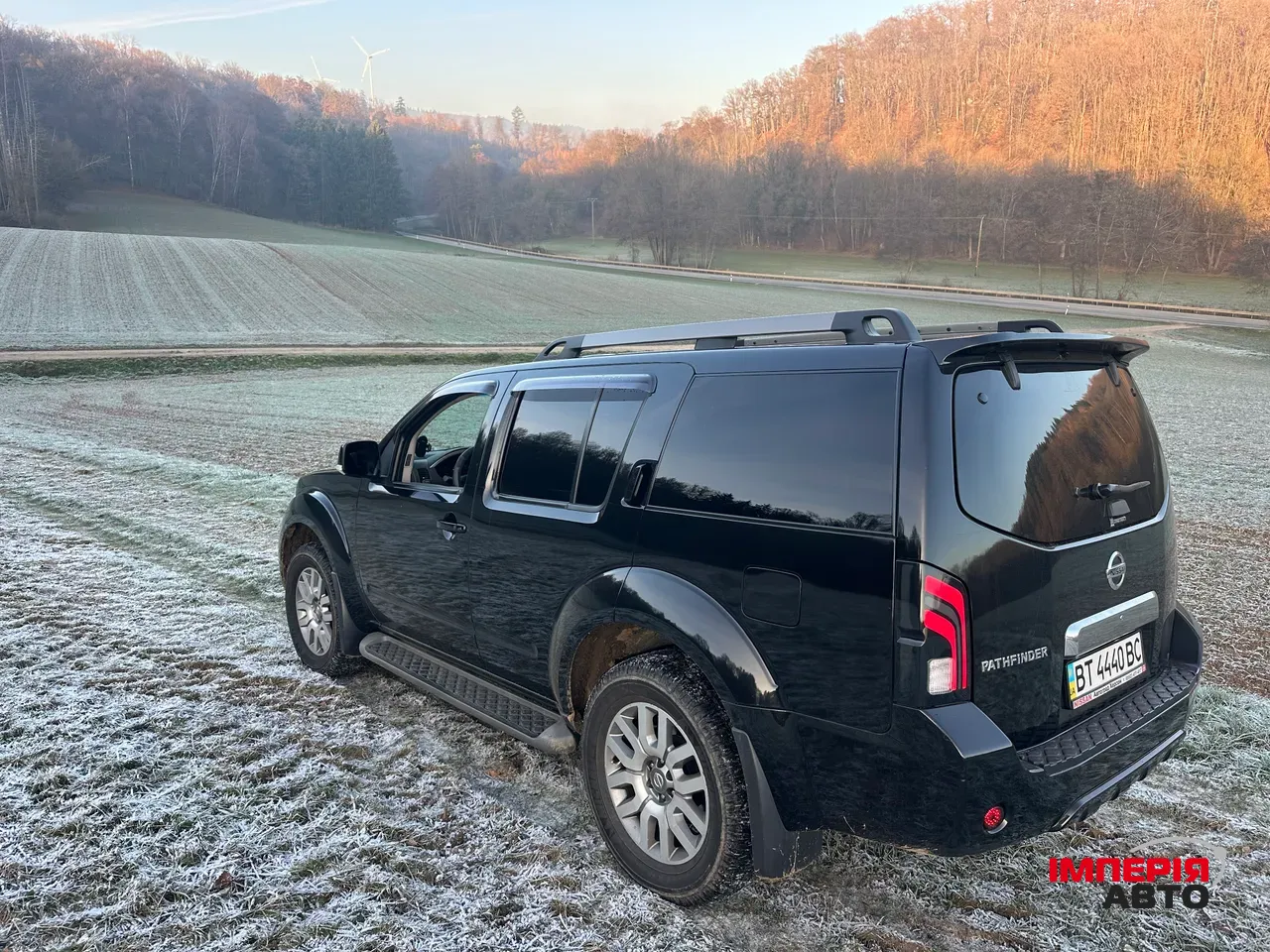 Nissan Pathfinder - фото 3