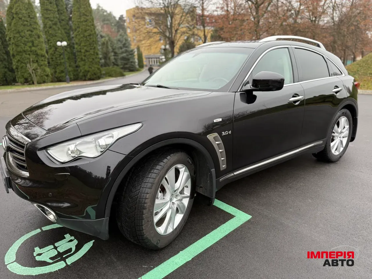 Infiniti QX70 - фото 9