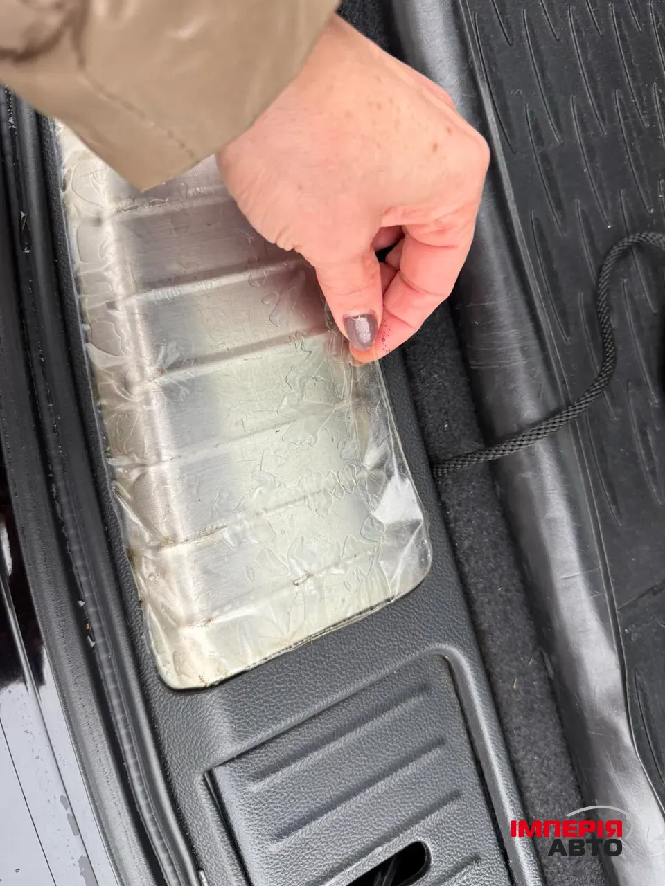 Infiniti QX70 - фото 6