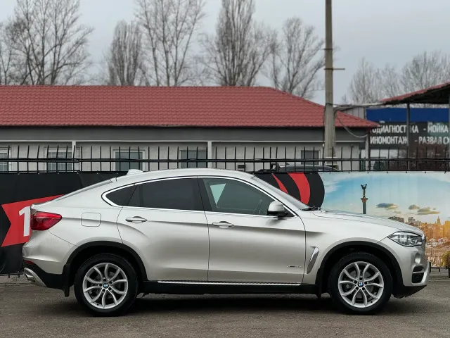 BMW X6 - фото 4