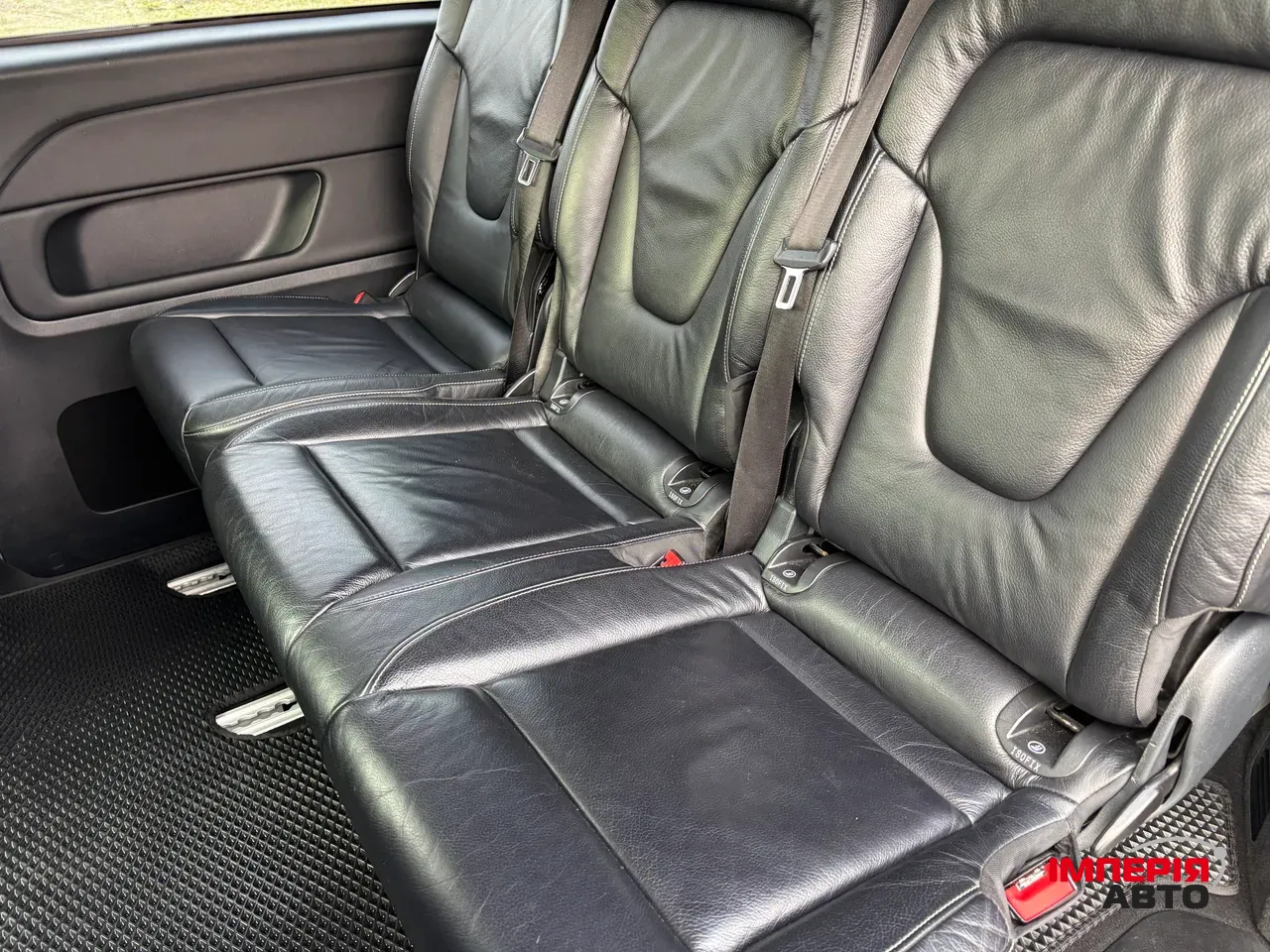 Mercedes-Benz V-Класс - фото 17