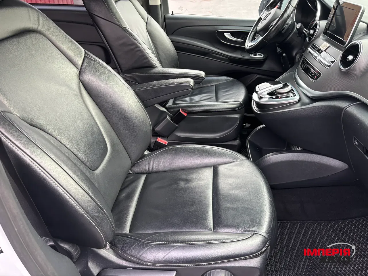 Mercedes-Benz V-Класс - фото 11