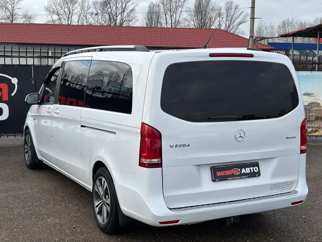 Mercedes-Benz V-Класс - фото 4