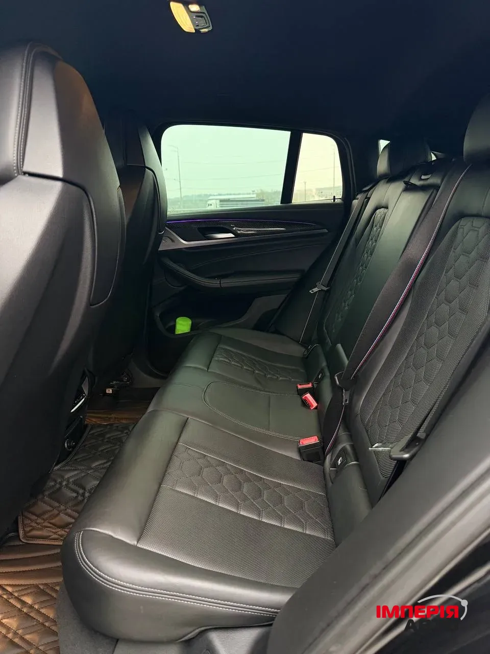 BMW X4 M - фото 9