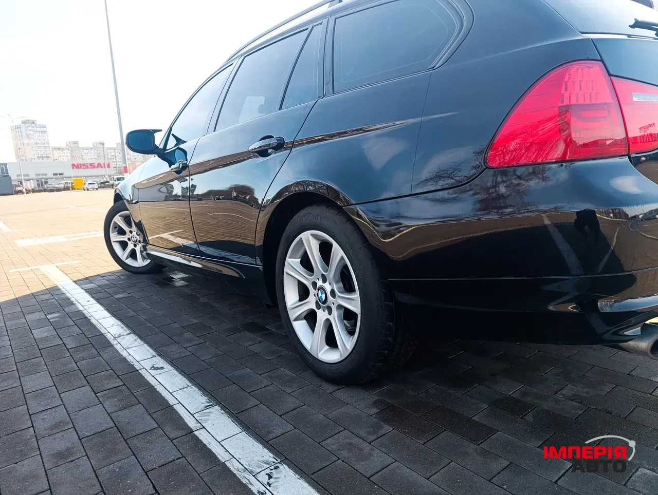 BMW 3 серії - фото 20