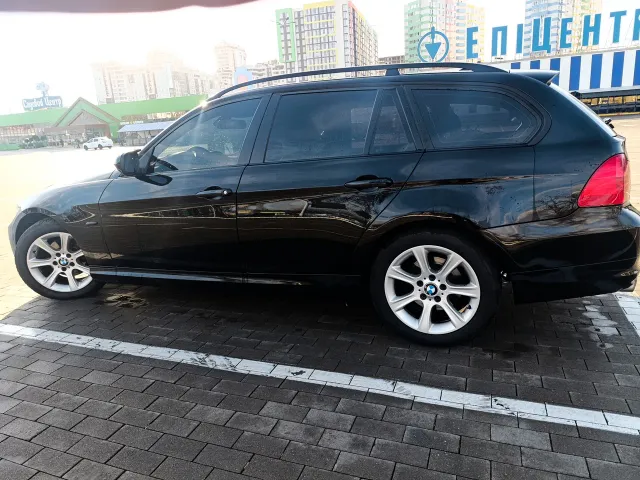 BMW 3 серії - фото 3