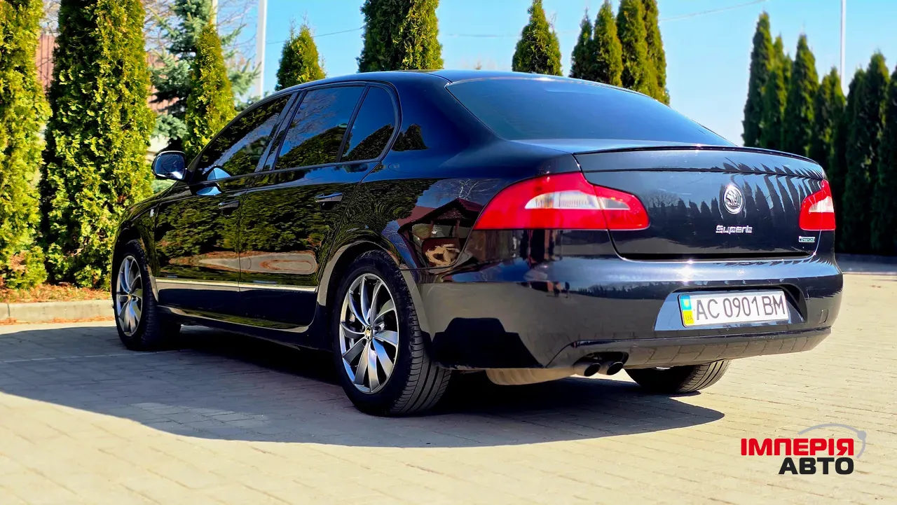Skoda Superb - фото 2