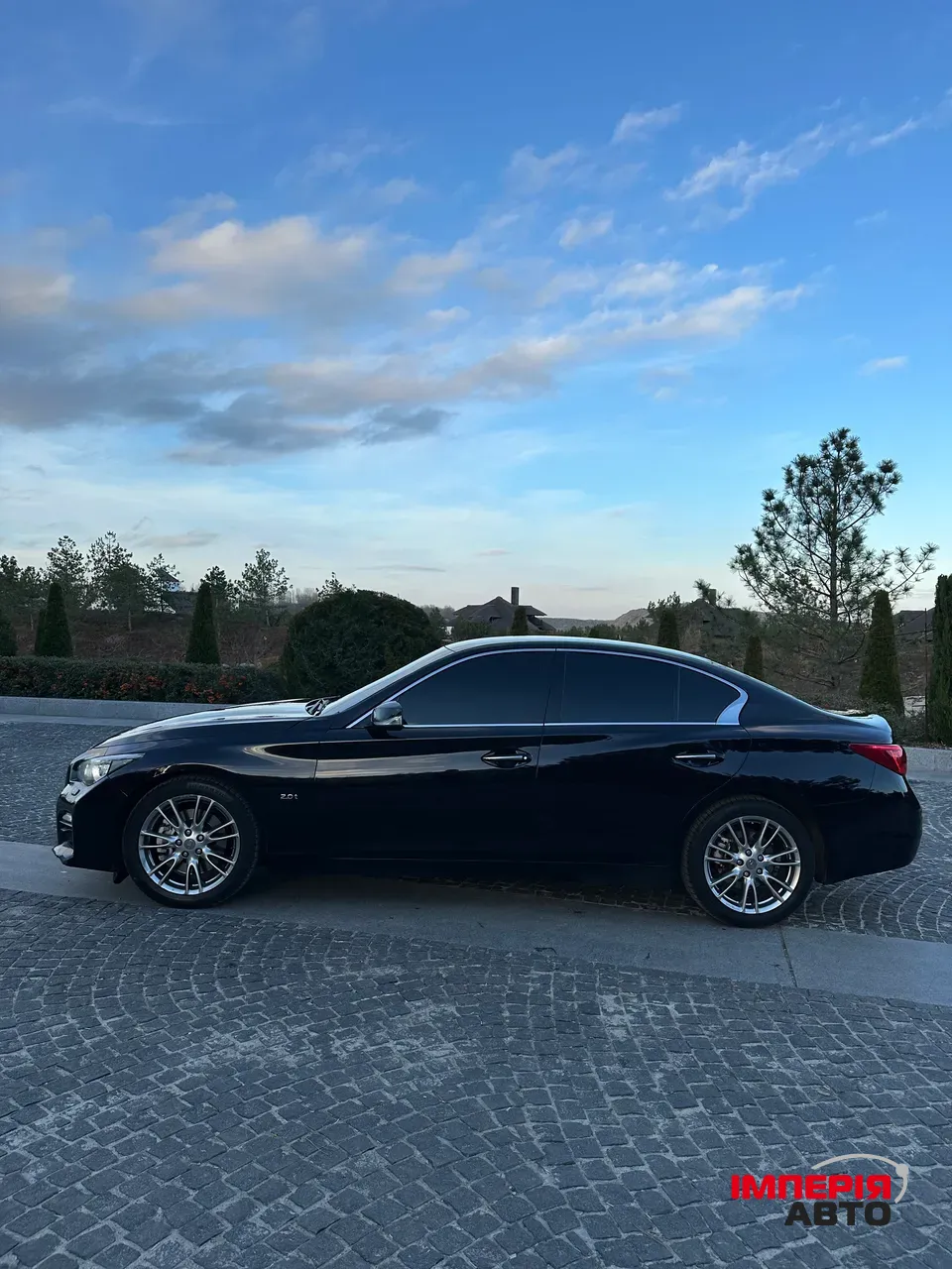 Infiniti Q50 - фото 3