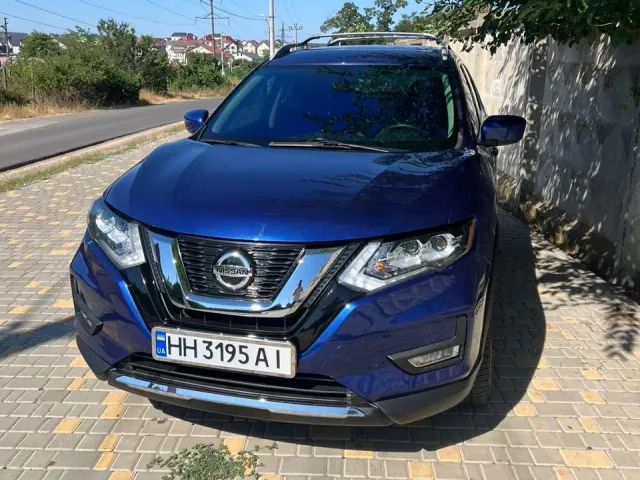 Nissan Rogue - фото 3
