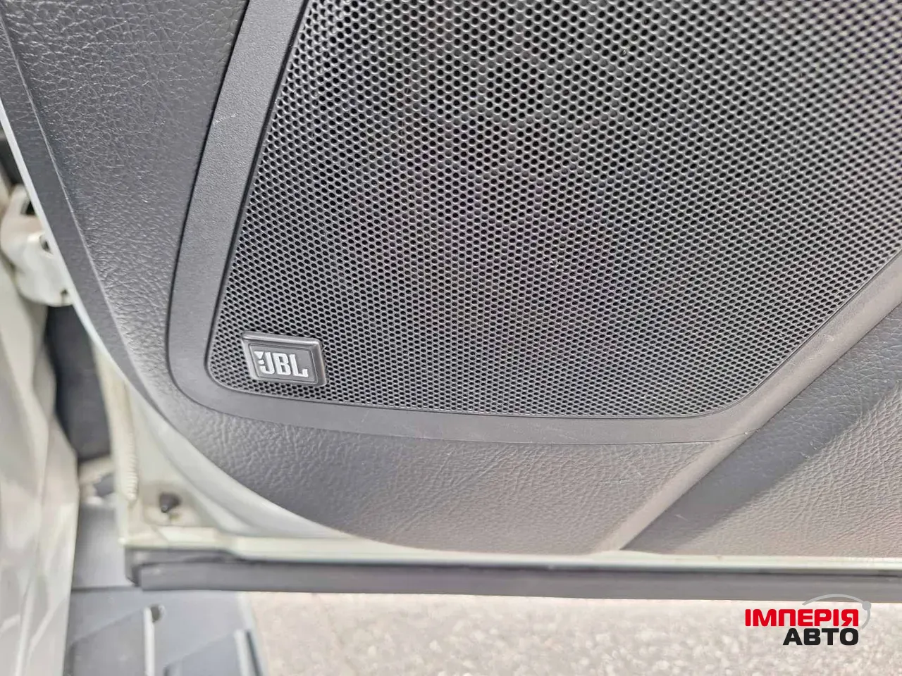 Kia Mohave - фото 10