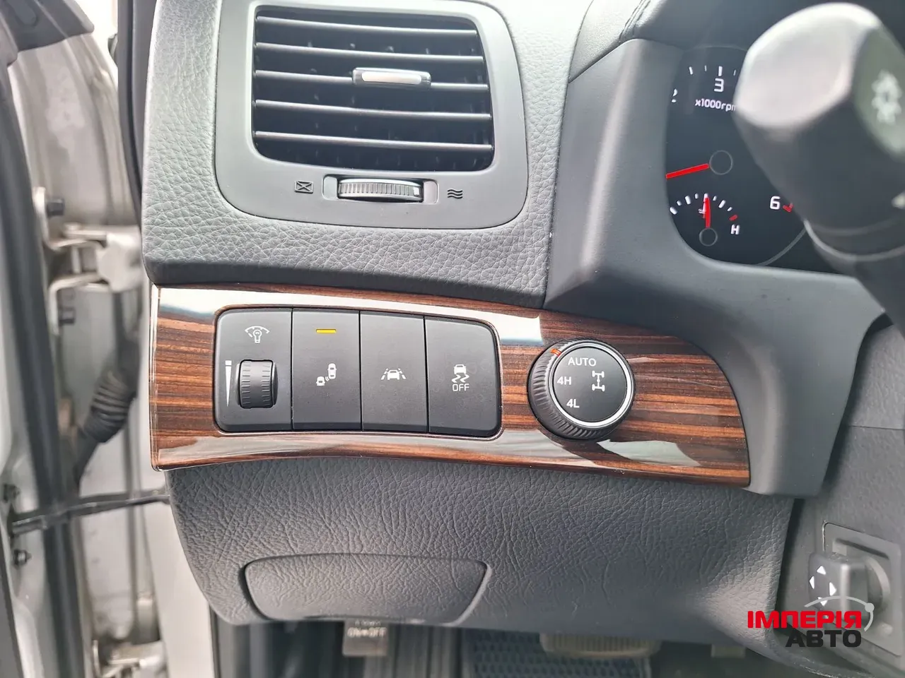 Kia Mohave - фото 33